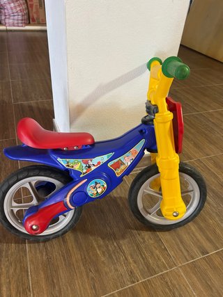 Bicicleta sin pedales infantil