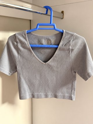 Camiseta Crop Primark Gris Canalé