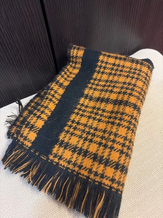 Bufanda de Cuadros Negra y Naranja