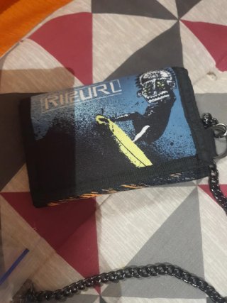 Billetera Rip Curl con cadena