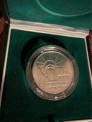 Moneda 100 Francos Estatua de la Libertad