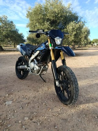 Rieju MRT Pro 125 Supermotard