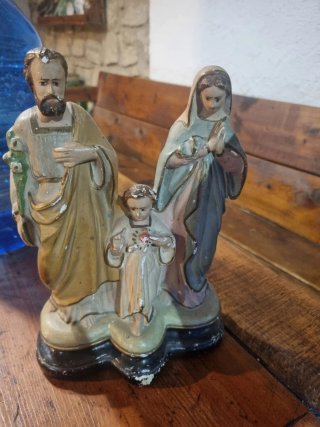 Figura Antigua de la Sagrada Familia