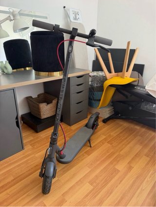 Patinete Eléctrico Gris