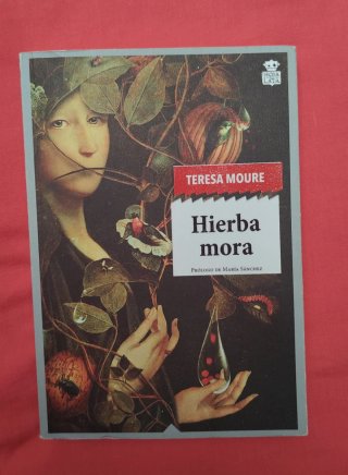 Libro de filosofía y plantas Hierba mora