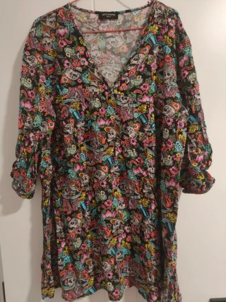 Vestido Corto Estampado Calaveras