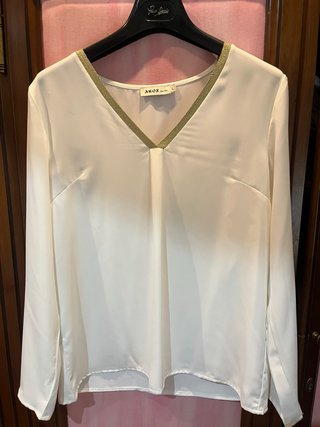 Blusa Blanca AKOZ Talla L
