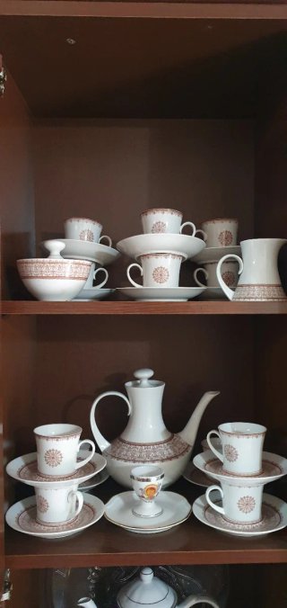 Set de té y café de porcelana