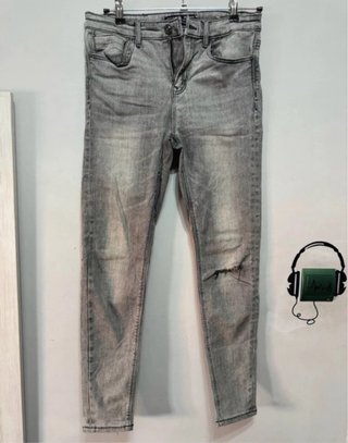 Pantalón Vaquero Skinny Gris
