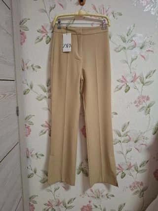 Pantalón recto aberturas