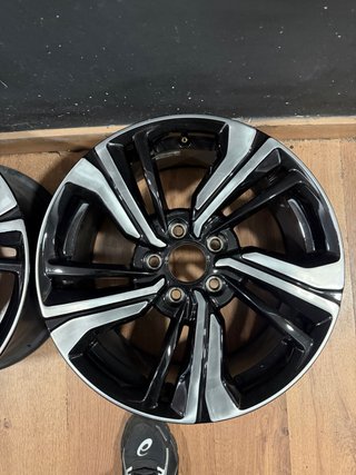 Llantas Honda R17