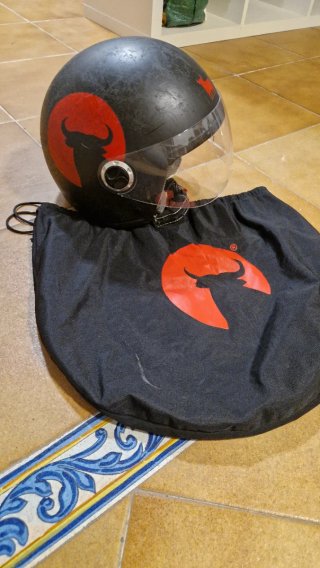 Casco de Moto Toro