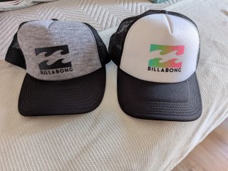 2 Gorras Billabong