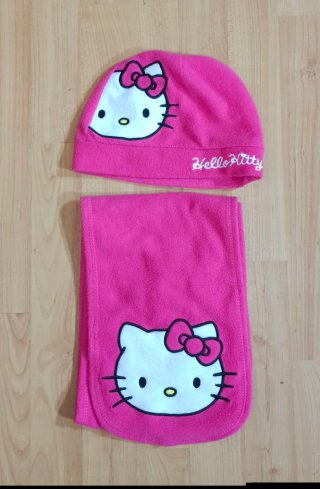 Conjunto Gorro y Bufanda Hello Kitty Rosa