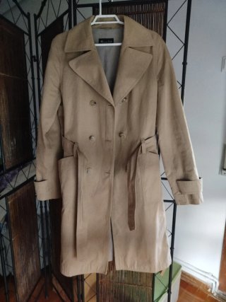 Gabardina Massimo Dutti Beige Talla S