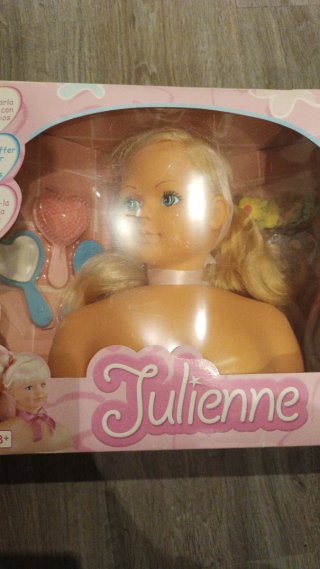 Muñeca peluquera