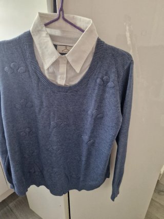 Jersey Azul con Cuello de Camisa