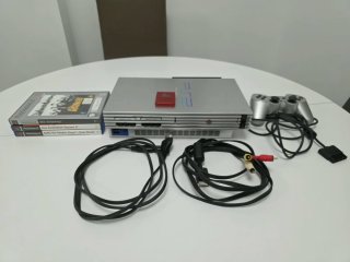 PS2 Fat Plateada (Silver) Edición Especial + Mando