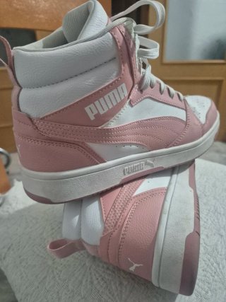 Bambas Puma Blancas y Rosas