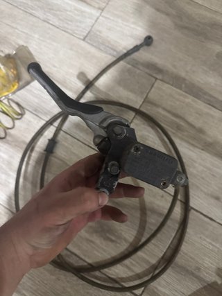 Bomba y Maneta de Freno Grimeca Aerox