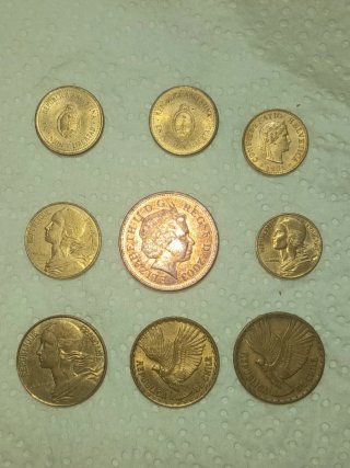 Lote de 9 Monedas Internacionales