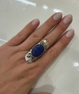 Anillo vintage de plata con lapislázuli