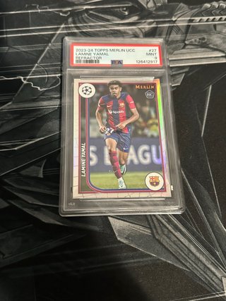 CaLamine Yamal Topps Merlin 2023 PSA 9 Refractor