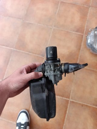 Carburador de serie para Yamaha Aerox