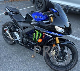 Tubo de escape Akrapovic Yamaha R3