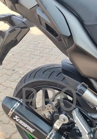 Tubo de escape Akrapovic Kawasaki Versys 1000