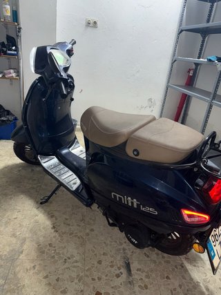 Scooter Mitt RT 125