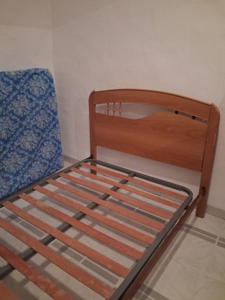 Cama de Madera con Somier