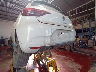 PARAGOLPES TRASERO Renault Clio V (08.2019->)