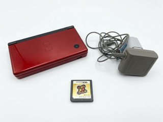 Nintendo DS Giapponese Rossa con Gioco
