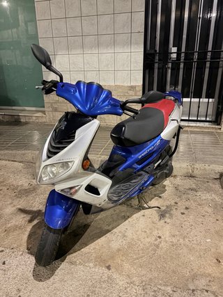 Scooter Peugeot Speedfight 2
