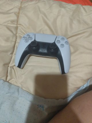 Mando PlayStation 5 (PS5)