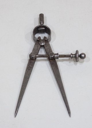 ANTIGUO COMPAS DE PRECISION. COOPER & SONS.