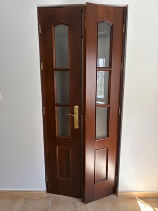 Puerta Doble de Interior de Madera y Cristal