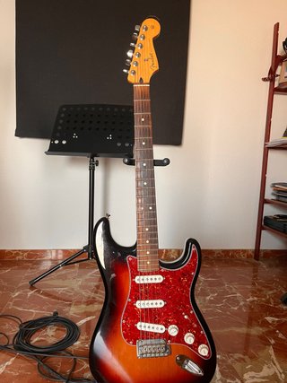Guitarra Eléctrica Fender Stratocaster