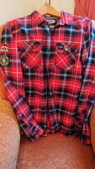 Camisa de cuadros Superdry Talla L. 52x63