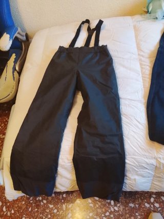 Pantalón de esquí negro con tirantes