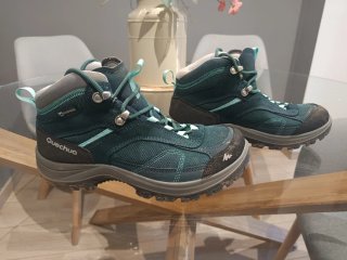 Botas de Montaña Quechua Talla 39