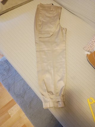 Pantalón Beige Estilo Cargo enrasado