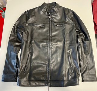 Chaqueta de cuero negra