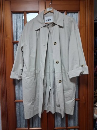 Gabardina Oversize Beige Zara