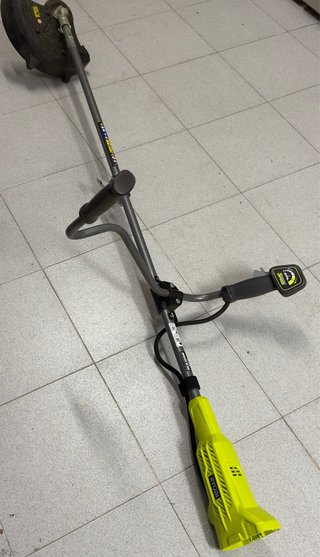 Desbrozadora Ryobi OBC1820B 18V