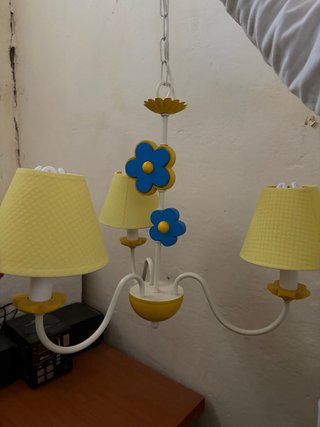 Lámpara Infantil de Techo con Flores