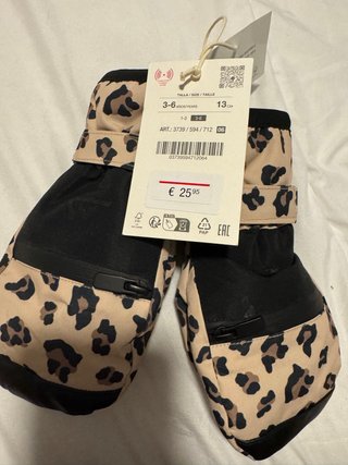 Manoplas de esquí Zara estampado animal