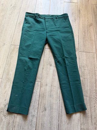 Pantalón Stradivarius