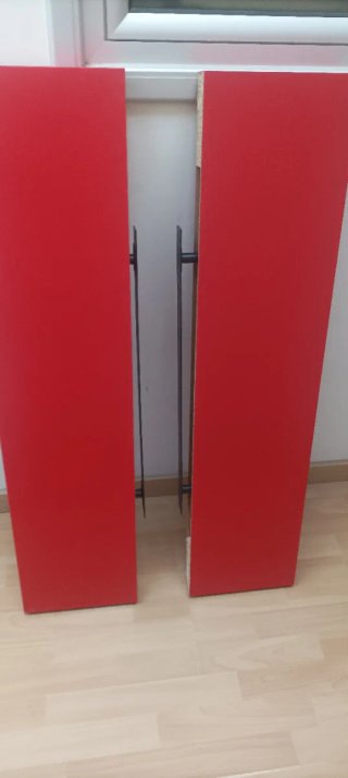 2 Estanterías Lack Rojas